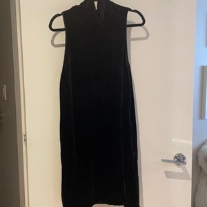 Wilfred Poncet black velvet dress - size L